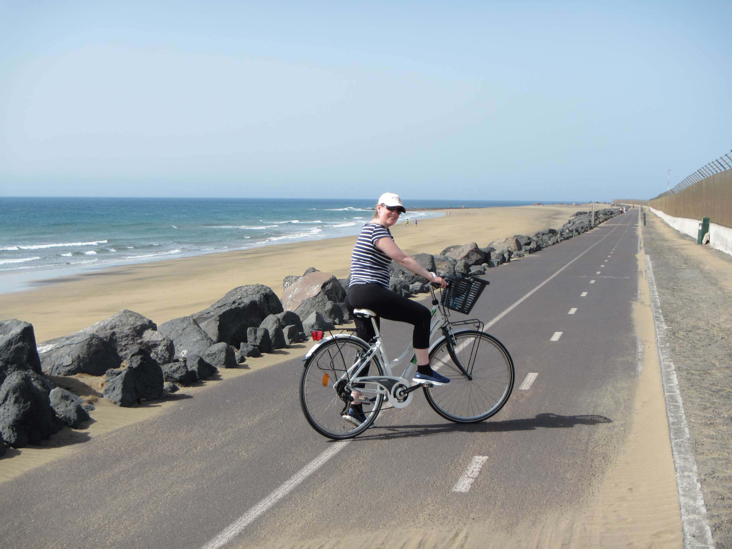 dominio morfina Más temprano Do you fancy a bike ride in Lanzarote? - Weigh the Suitcase